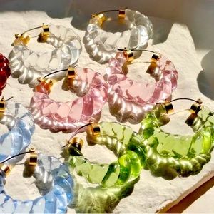 Geometric Twist Circle Hoop Earrings